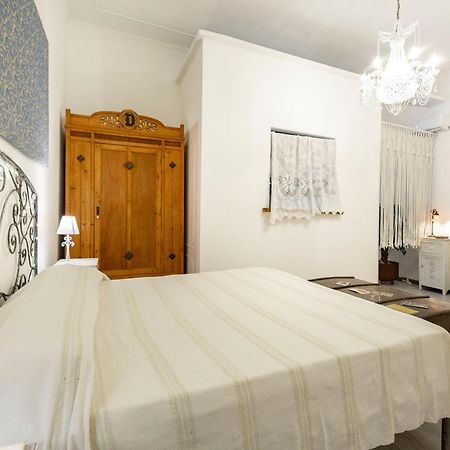 Appartamento Vicino Humanitas E Ospedale San Marco - Holiday Quiet Catania Bagian luar foto